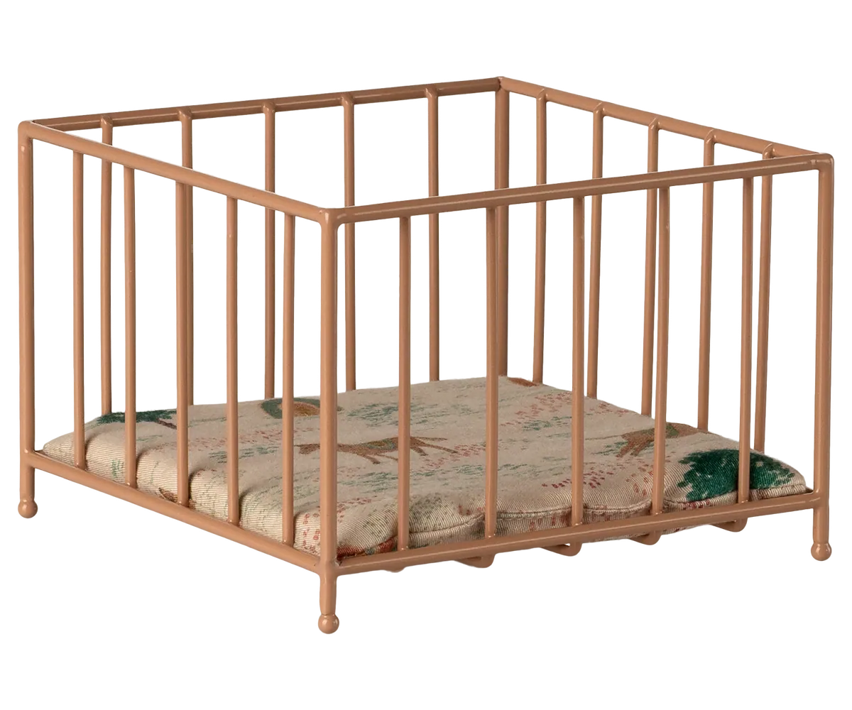 Maileg Gitterbett Mikro | Dark Powder