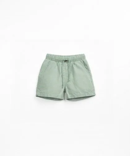 Play Up Woven Shorts Madalena