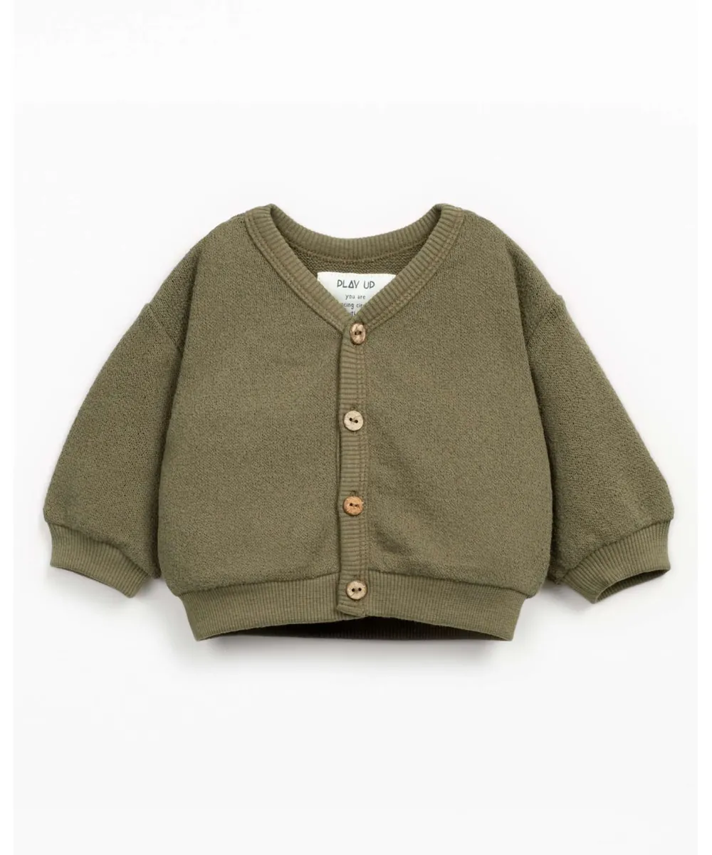 Play Up • Strickjacke mit Kokosnussknöpfen dunkelgrün