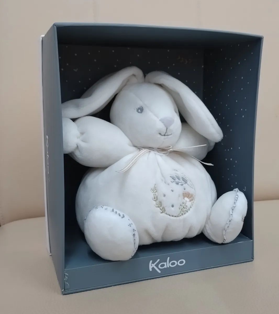 Kaloo Spieluhr Hase
