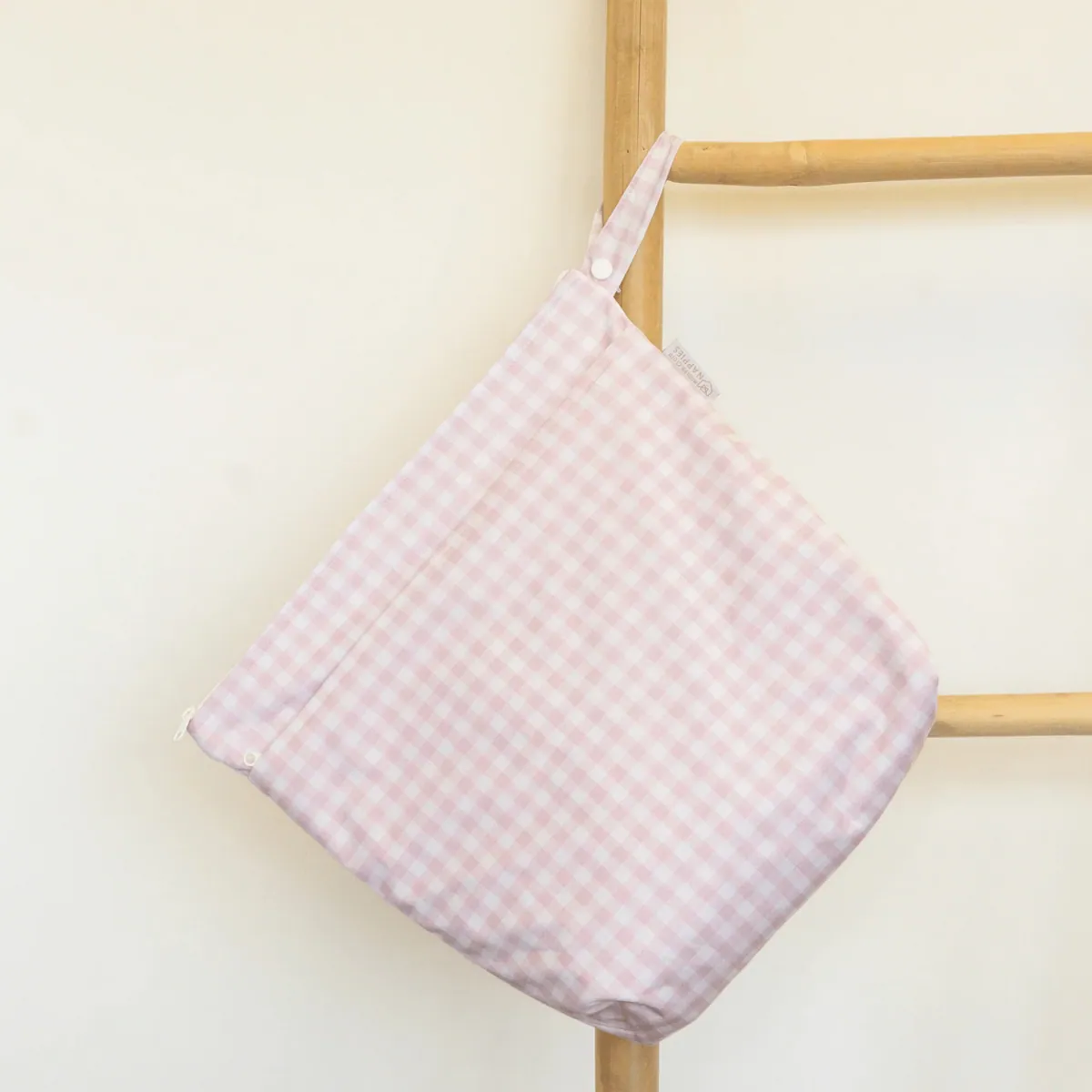 MODERNCLOTHNAPPIES Grab & Go Wetbag mit Trockenfach
