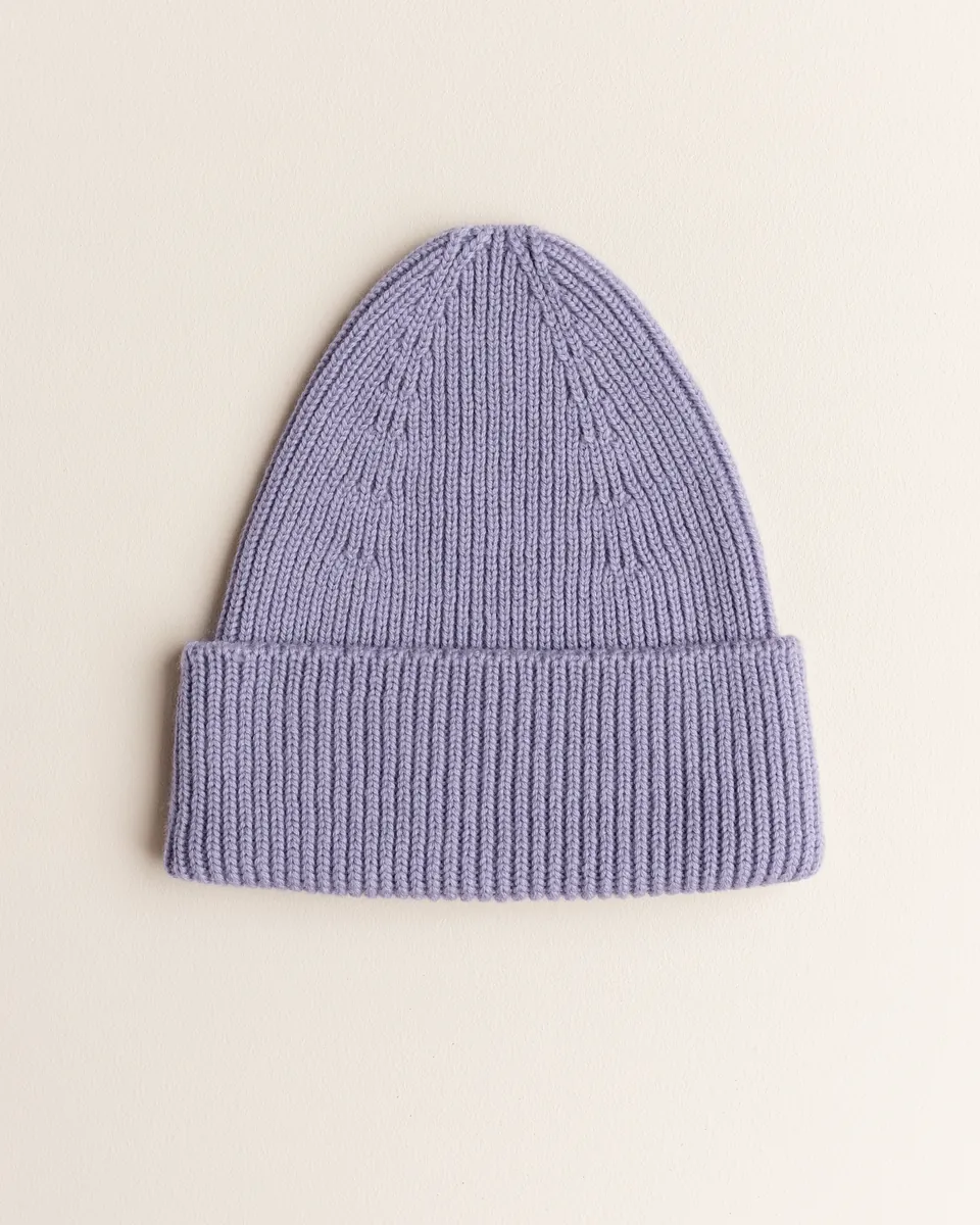 Hvid Adult Beanie "Fonzie" Lilac
