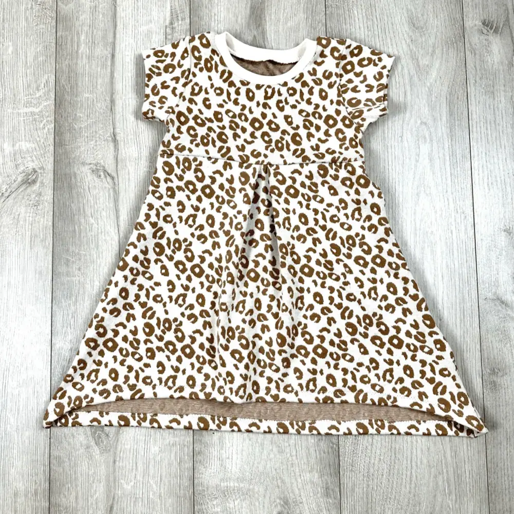 Kurzarm Kleid Gr. 98 Leo