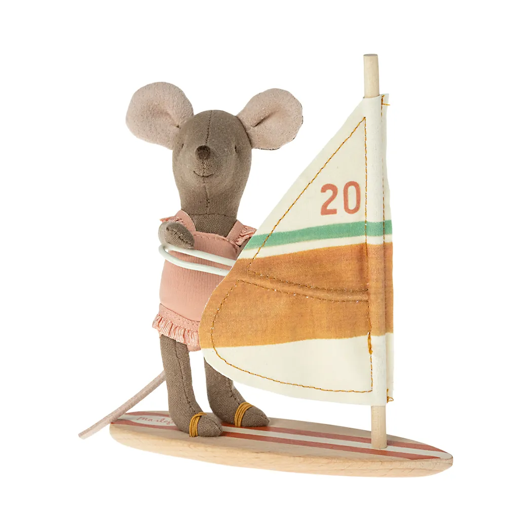 Strandmäuse, Surfer kleine Schwester