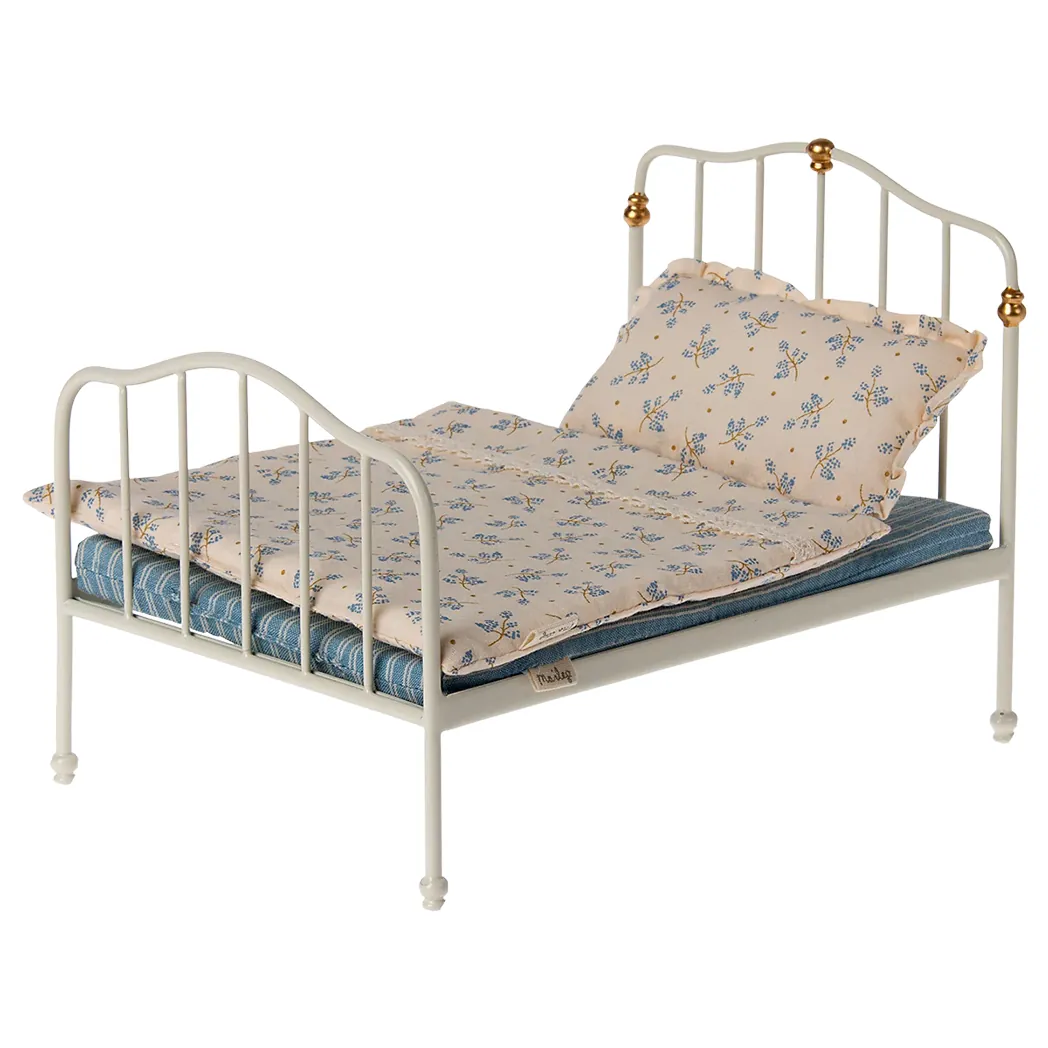 Vintage Bett Mäuse Offwhite