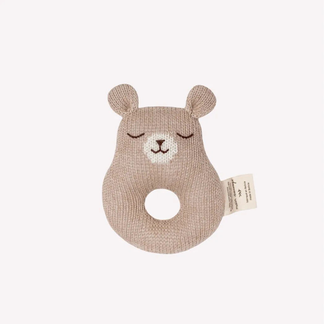 Rassel gestrickt Teddy Sand