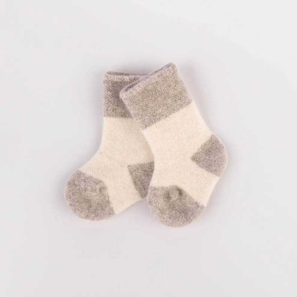 Warme Babysocken aus 100% Wolle