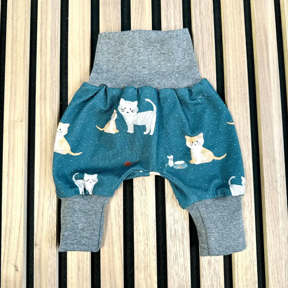 Frühchen Pumphose Gr. 44 Katzenliebe