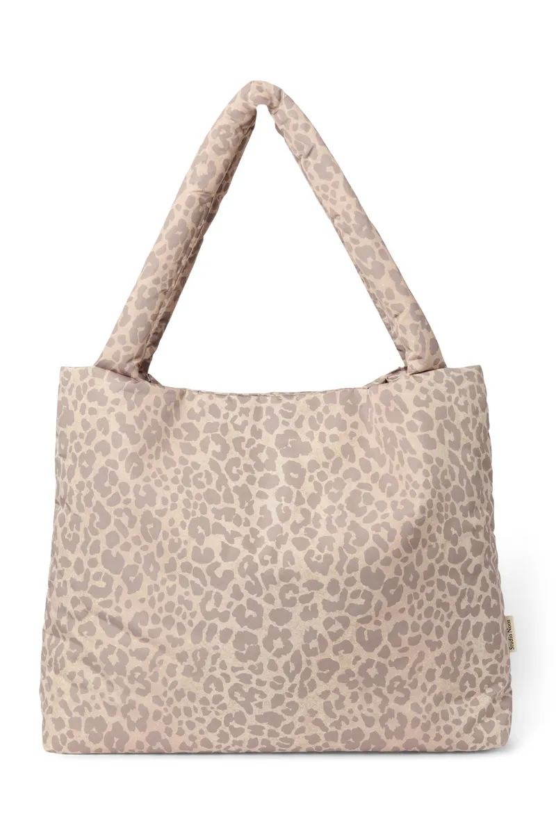 Studio Noos Puffy Mom Bag | Beige Leopard