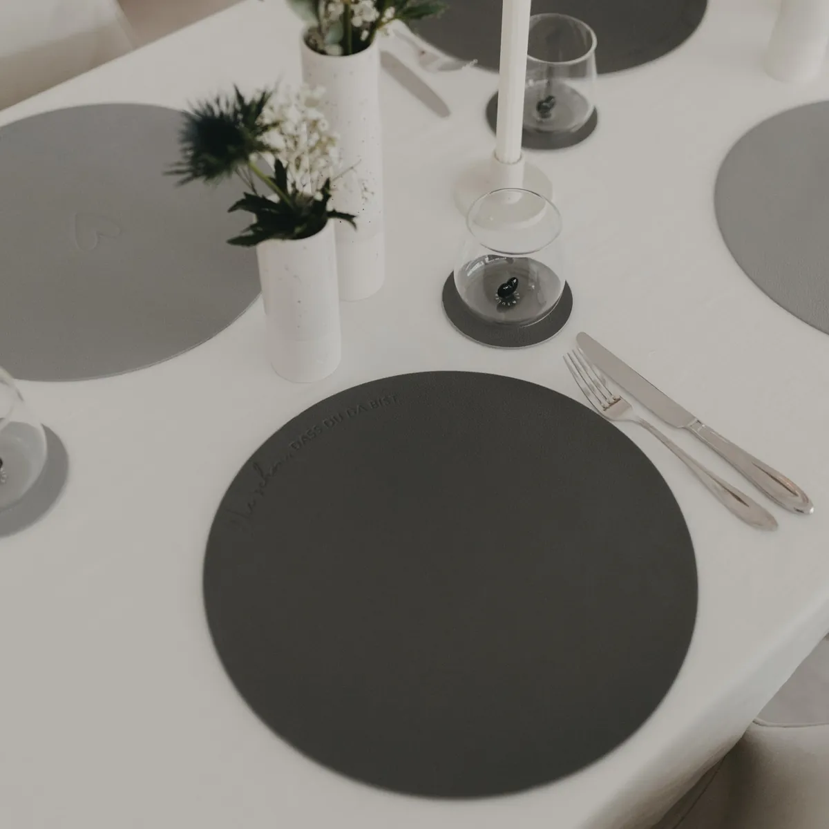 Wendbares Platzset Wie schön Grau