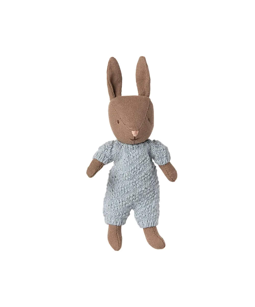 Maileg • Kaninchen Mikro braun - blauer Strickanzug