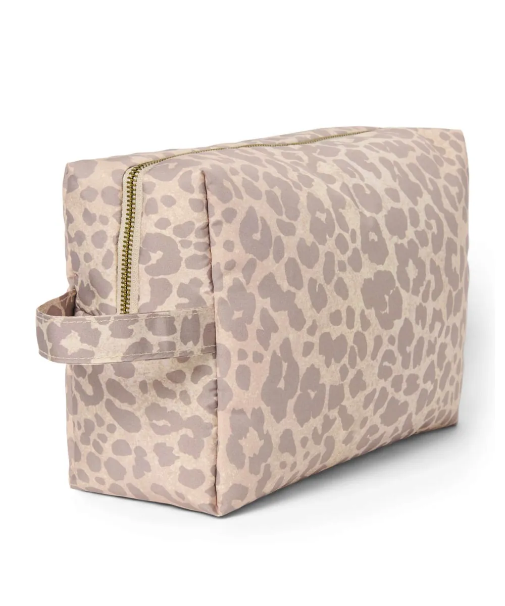 Studio Noos • Puffy Kulturbeutel / Necessaire Leopard Beige